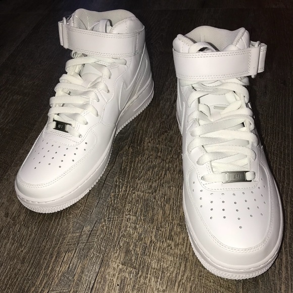 nike air force 1 mens white size 8.5